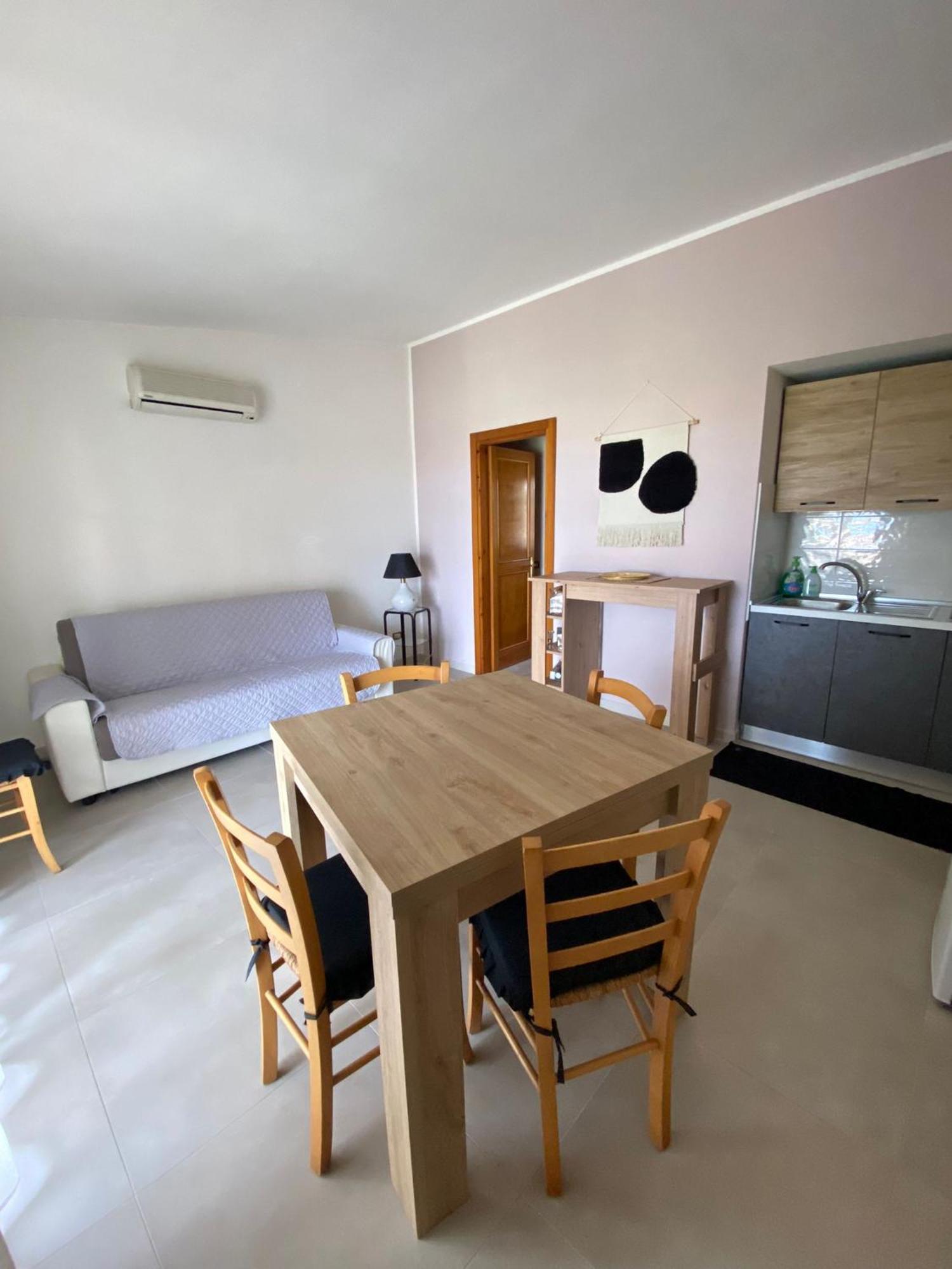 Casa de Férias Casa Le Tonnare 6 *
